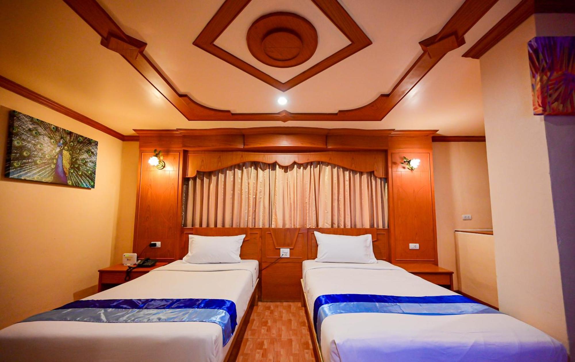 Complex Hotel Patong Luaran gambar