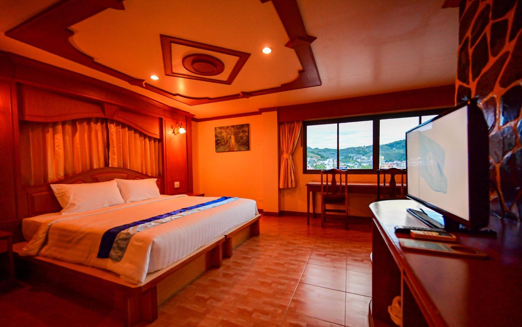 Complex Hotel Patong Luaran gambar